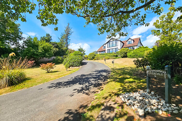 4 Bedroom Detached House For Sale In Knox Park, Killinghall, Harrogate, HG3