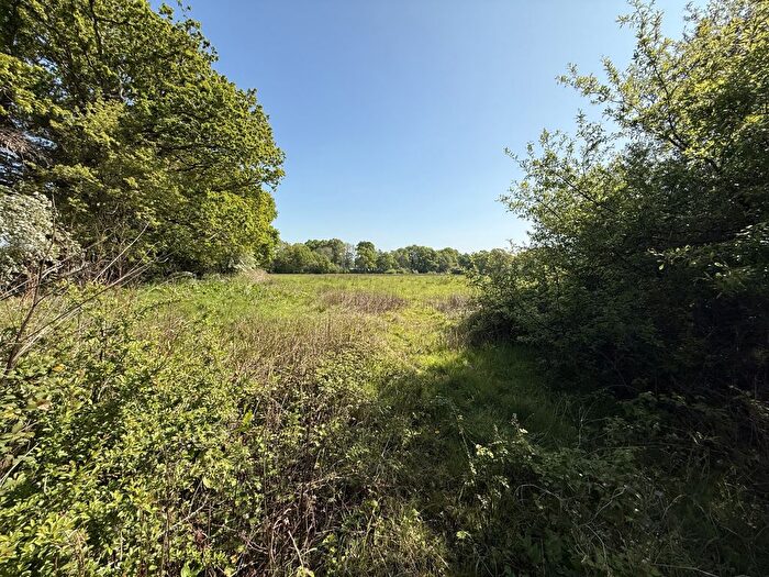 Land For Sale In Bonnetts Lane, Ifield, RH11