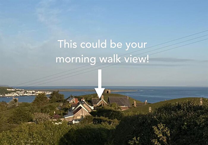 3 Bedroom House For Sale In Instow, Bideford, EX39