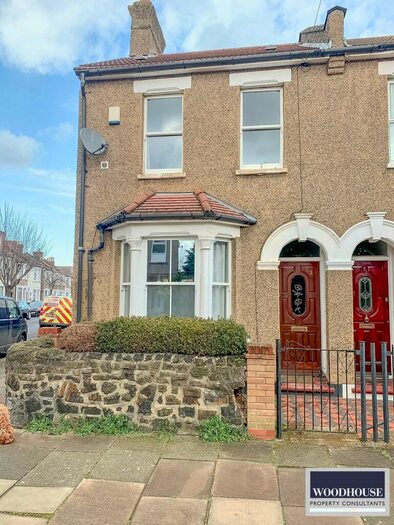 3 Bedroom Semi-Detached House To Rent In Holmwood Road, Enfield, EN3