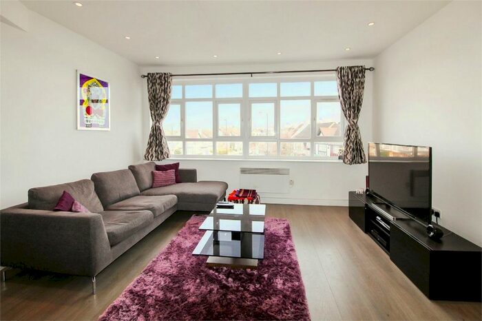 3 Bedroom Flat To Rent In Preston Road, Harrow HA3