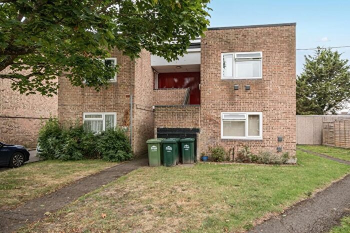 1 Bedroom Flat To Rent In Whitley Close, Staines-Upon-Thames, TW19