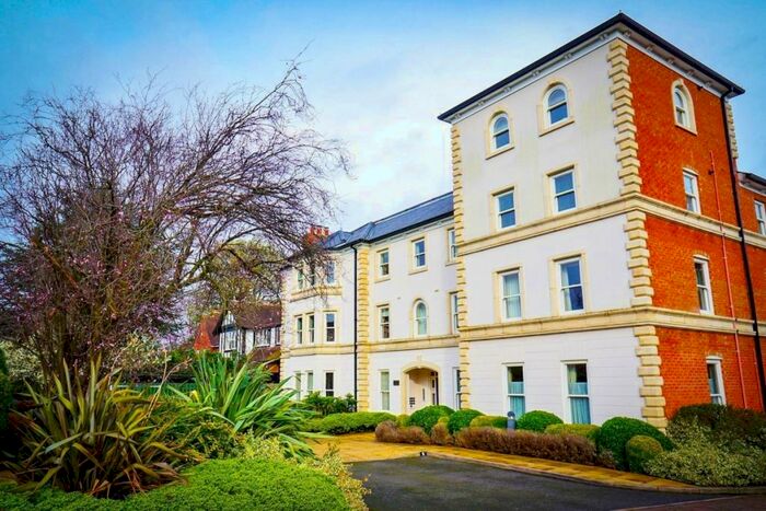 2 Bedroom Apartment To Rent In Flat Hunters Reach Kenilworth Ro, Leamington Spa, Warwickshire, CV32
