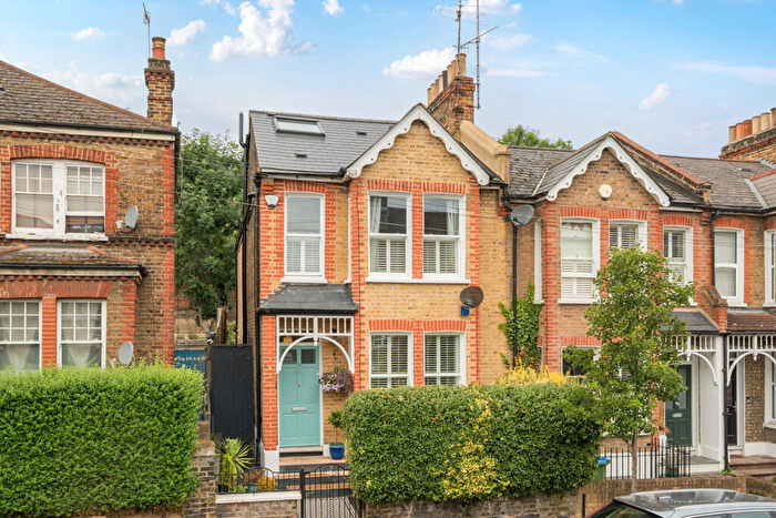 4 Bedroom End Of Terrace House For Sale In Ruthin Road, Blackheath, SE3