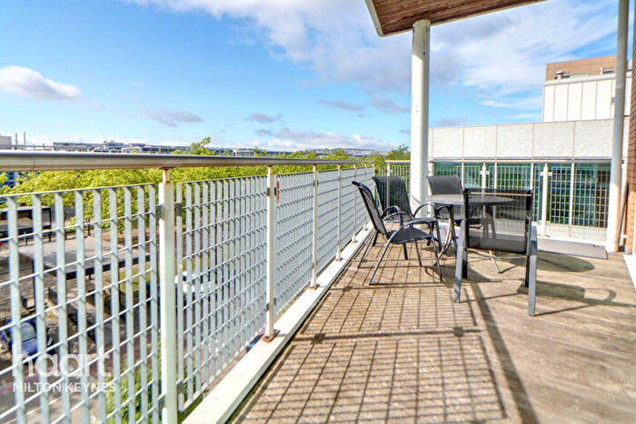 2 Bedroom Apartment For Sale In Silbury Boulevard, Milton Keynes, MK9