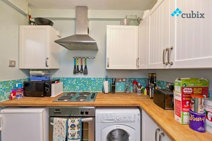 2 Bedroom Flat To Rent In London Bridge, SE1