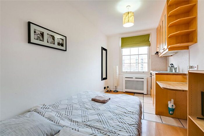Studio To Rent In Claverton Street, London, SW1V