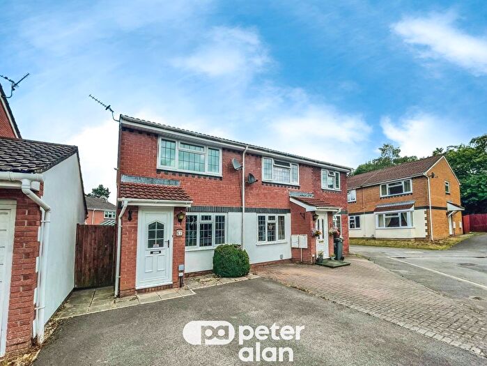 2 Bedroom Semi-Detached House To Rent In Birchwood Gardens, Whitchurch, Cardiff, CF14