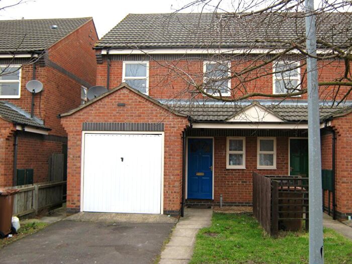3 Bedroom House To Rent In The Maples, Parnwell, PE1