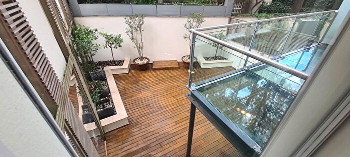 2 Bedroom Flat To Rent In Chesham Street, Belgravia, London, SW1X