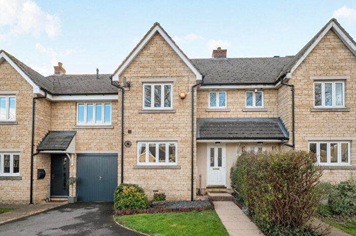 3 Bedroom Terraced House For Sale In Walnut Close, Witney, Oxfordshire, OX28