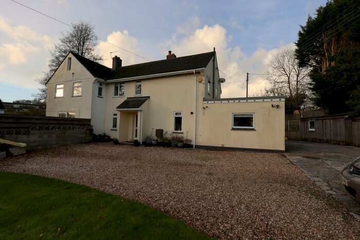 3 Bedroom Semi-Detached House To Rent In Prince Charles Road, St Austell, PL25