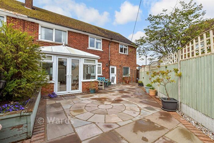 4 Bedroom Semi-Detached House For Sale In Godwyn Road, Deal, Kent, CT14