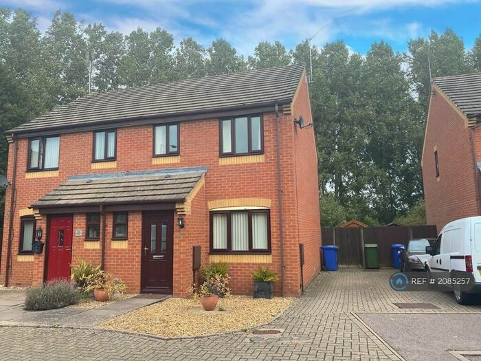 3 Bedroom Semi-Detached House To Rent In Northgate, Towcester, NN12