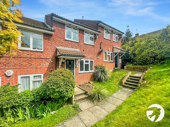 1 Bedroom Maisonette To Rent In Binnacle Road, Rochester, Kent, ME1