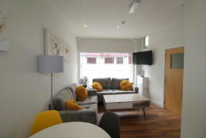 4 Bedroom Terraced House To Rent In Cannon Street, Preston, PR1