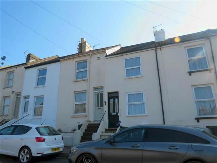 2 Bedroom Terraced House To Rent In Sandown Road, Hastings, TN35
