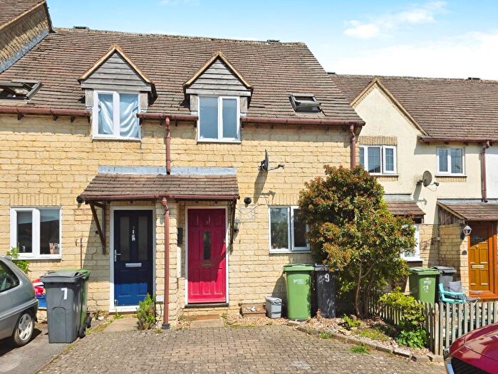 2 Bedroom Terraced House To Rent In Foxes Close, Chalford, Stroud, GL6