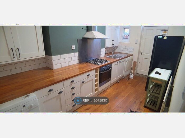 3 Bedroom Maisonette To Rent In Normanton Terrace, Newcastle Upon Tyne, NE4