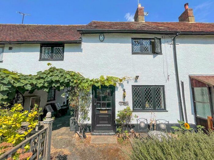 2 Bedroom Terraced House For Sale In High Street, Tingrith, MK17