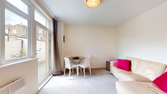 2 Bedroom Flat To Rent In Crawford Street, London, W1H