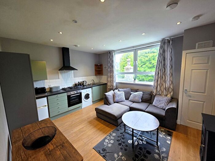 2 Bedroom Flat To Rent In Menzies Road, Torry, Aberdeen, AB11