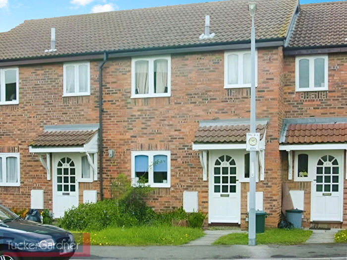 3 Bedroom House To Rent In Violet Close, Cambridge, CB1