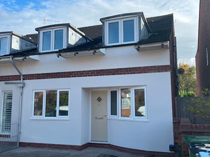 4 Bedroom Semi Detached House To Rent In New Broad Street, Stratford-upon-Avon, CV37
