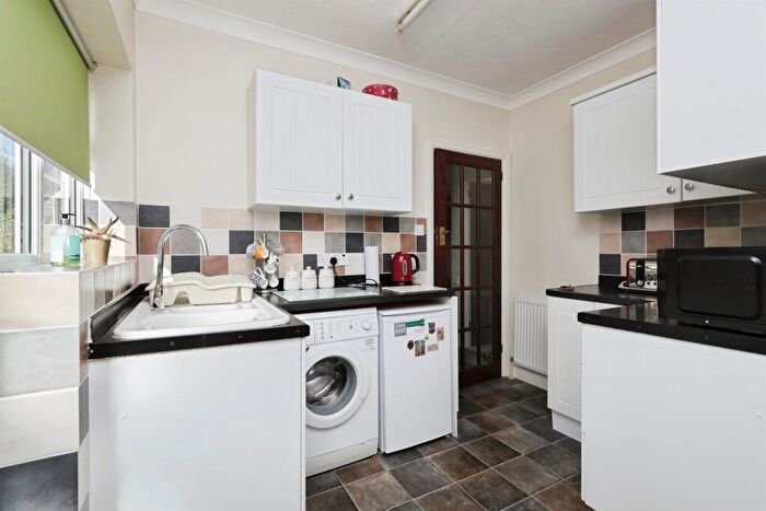2 Bedroom Semi-Detached Bungalow For Sale In Stoney Lane, Hailsham, BN27