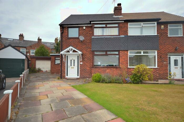 3 Bedroom Semi-Detached House To Rent In Boundary Grove, Sale, M33