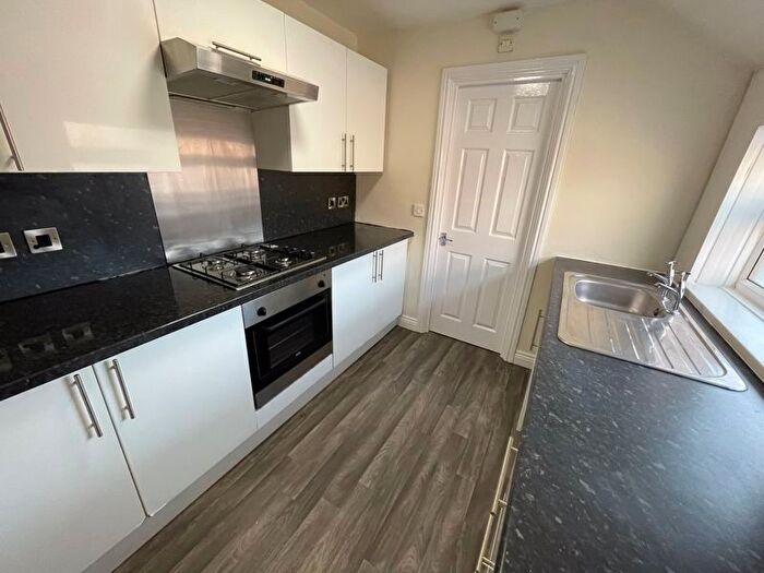 3 Bedroom Flat To Rent In Irthing Avenue, Walker, Newcastle Upon Tyne, NE6