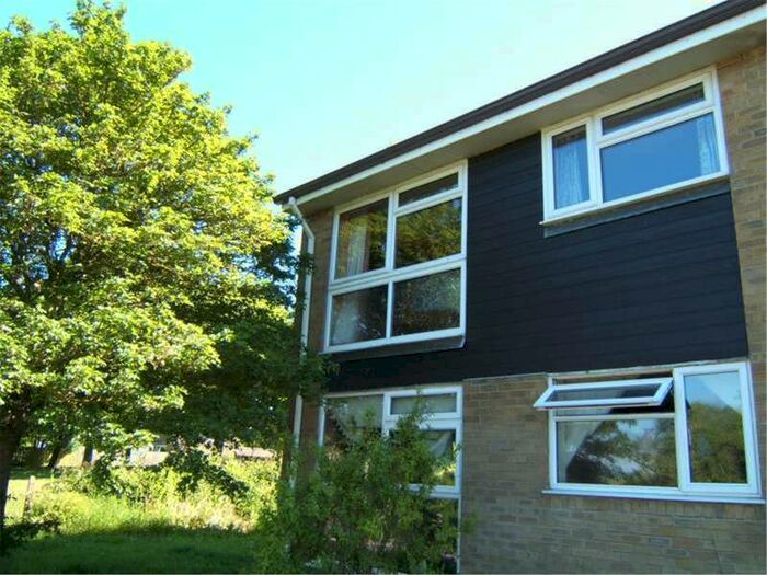 1 Bedroom Flat To Rent In Richens Drive, Carterton, Oxfordshire, OX18