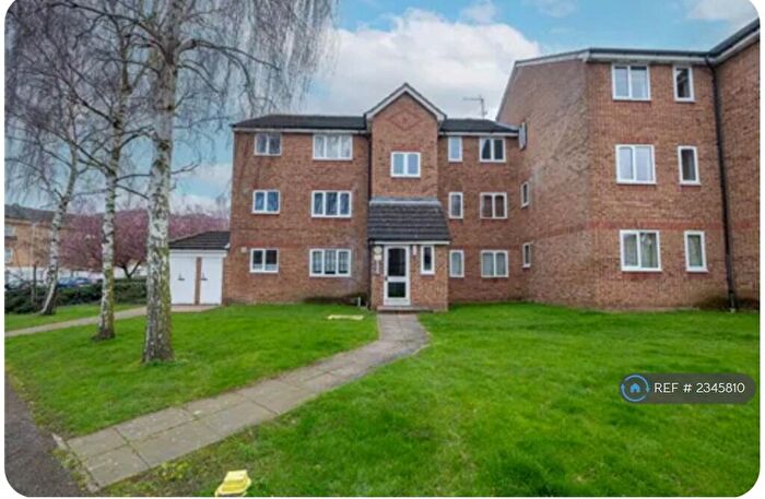 1 Bedroom Flat To Rent In Leigh Hunt Drive, London, N14