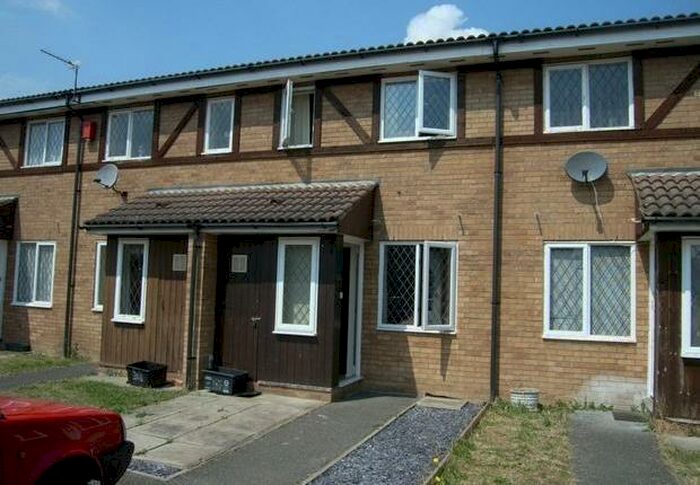 1 Bedroom House To Rent In Eagle Drive, London, NW9