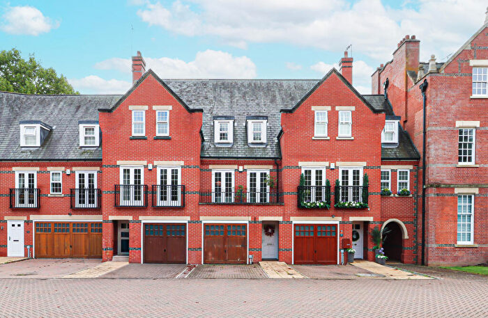 3 Bedroom Terraced House For Sale In Boyes Crescent, London Colney, St. Albans, AL2