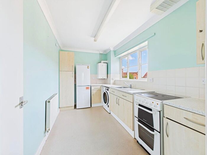 2 Bedroom Maisonette For Sale In Violet Way, Yaxley, PE7