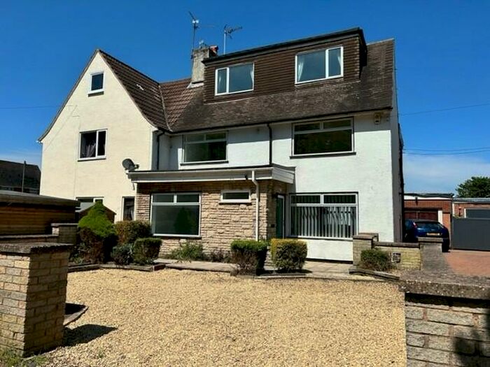 3 Bedroom House To Rent In Mansfield Road, Clipstone Village, Mansfield, NG21