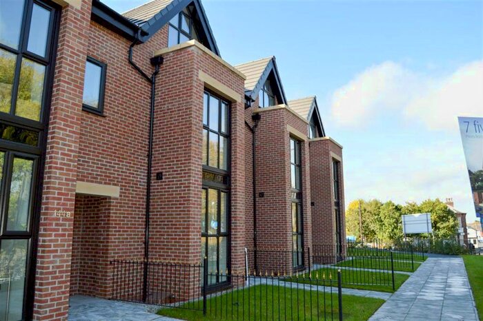 5 Bedroom Town House To Rent In Victoria View 146 Manchester Road, Swinton, Manchester M27
