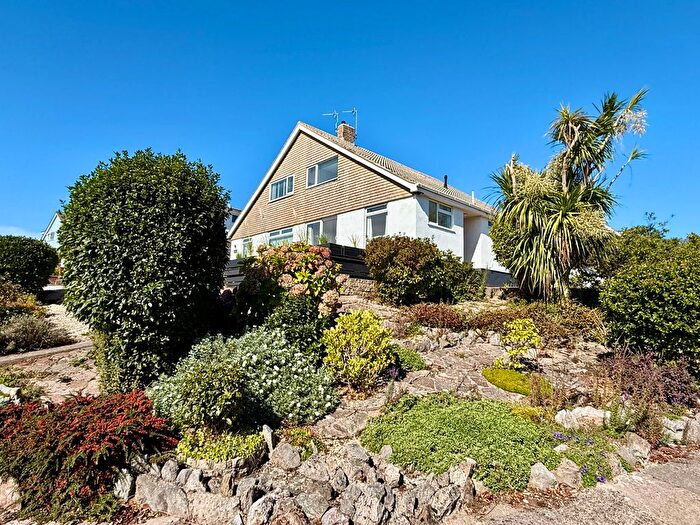 3 Bedroom Semi-Detached House For Sale In Broadpark Road, Torquay, TQ2