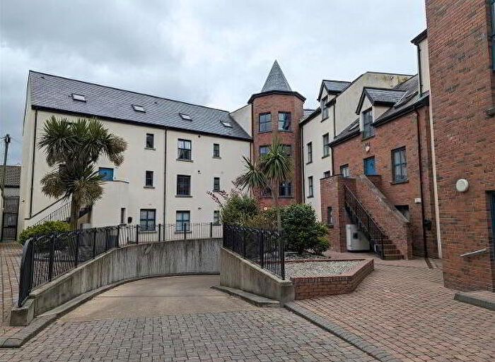 2 Bedroom Apartments For Sale In Waterfoot, Newcastle, BT33