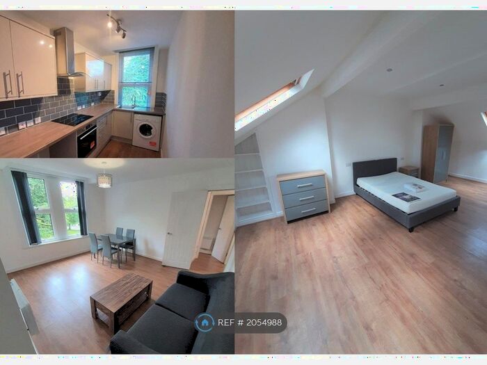 2 Bedroom Flat To Rent In Hanover Square, Leeds, LS3