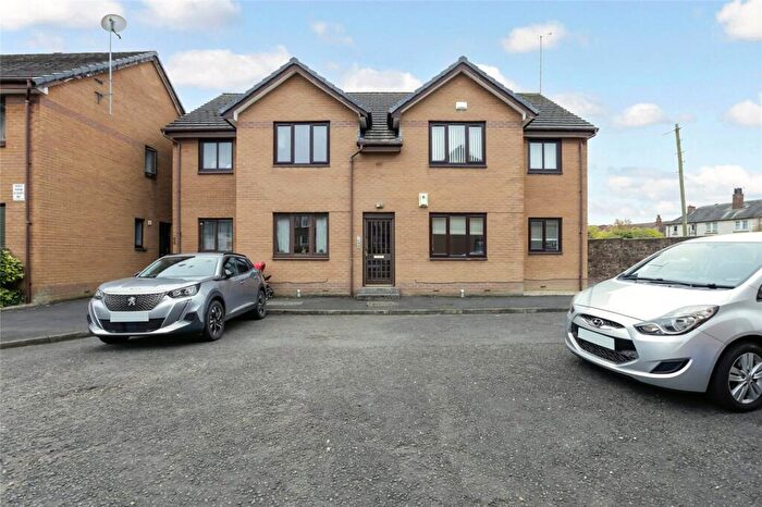 2 Bedroom Flat For Sale In Quarry Street, Hamilton, South Lanarkshire, ML3