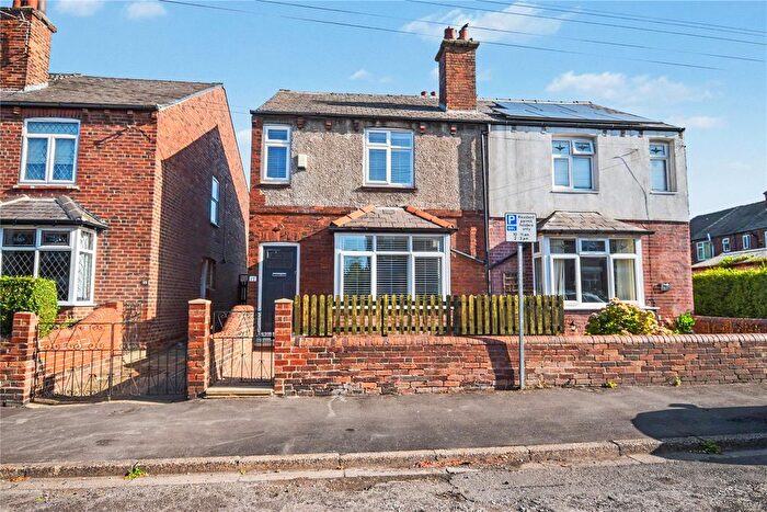 3 Bedroom Semi-Detached House For Sale In Newton Avenue, Wakefield, West Yorkshire, WF1