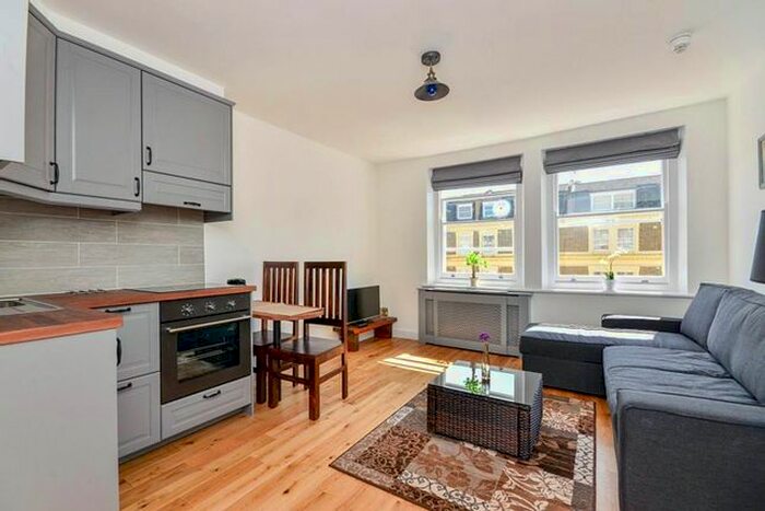 Studio To Rent In Penywern Road, Earls Court, London, SW5