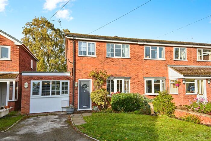 3 Bedroom Semi Detached House For Sale In Great Furlong, Alrewas, Burton-On-Trent, DE13