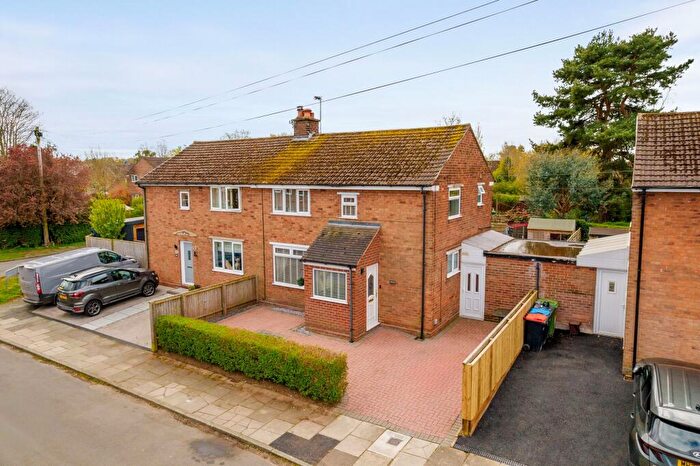 3 Bedroom Semi Detached House For Sale In Manor Road, Cuddington, CW8