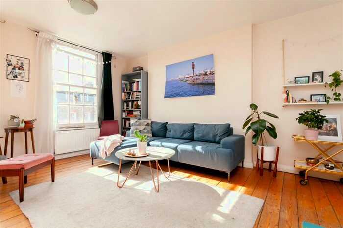 2 Bedroom Flat To Rent In Islington Park Street, Islington Central, N1
