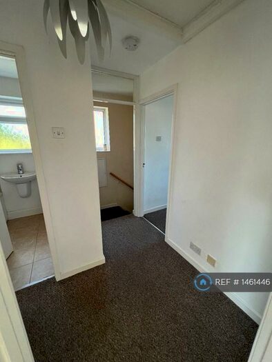 2 Bedroom Maisonette To Rent In Gillmans Road, Orpington, BR5