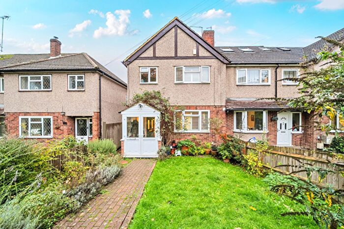 3 Bedroom Detached House For Sale In Cromwell Road, Caterham, CR3