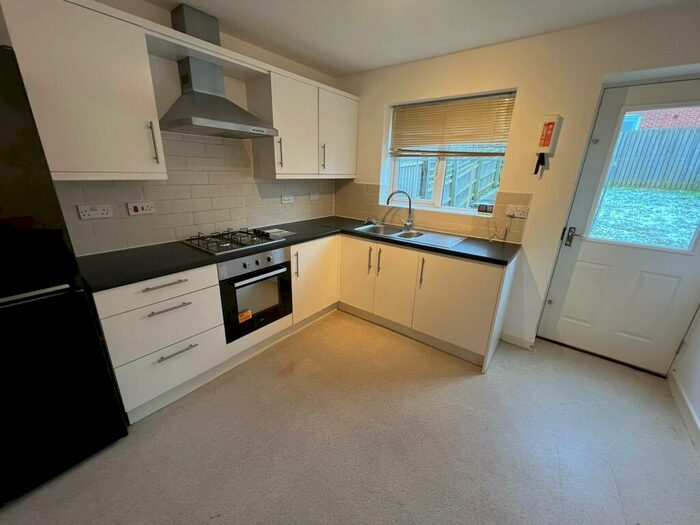 3 Bedroom House To Rent In Mustang Way, Moulden View, SN5